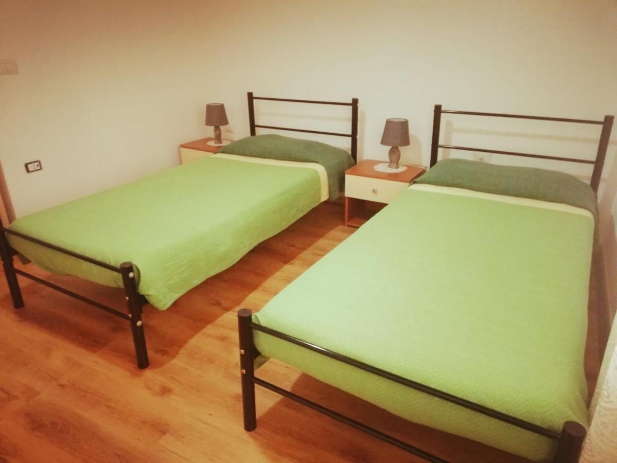 Sa Domu Antiga Villa Solarussa Ngoại thất bức ảnh