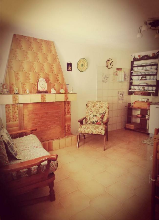 Sa Domu Antiga Villa Solarussa Ngoại thất bức ảnh